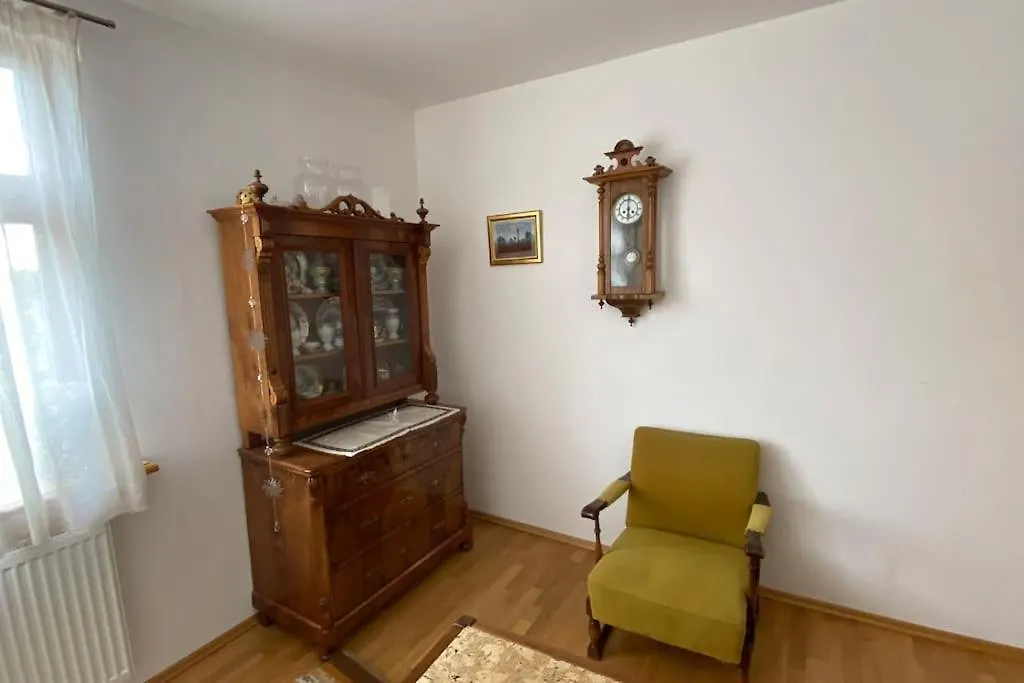 Apartment Charmante Bauernhofwohnung In Lautertal Lautertal
